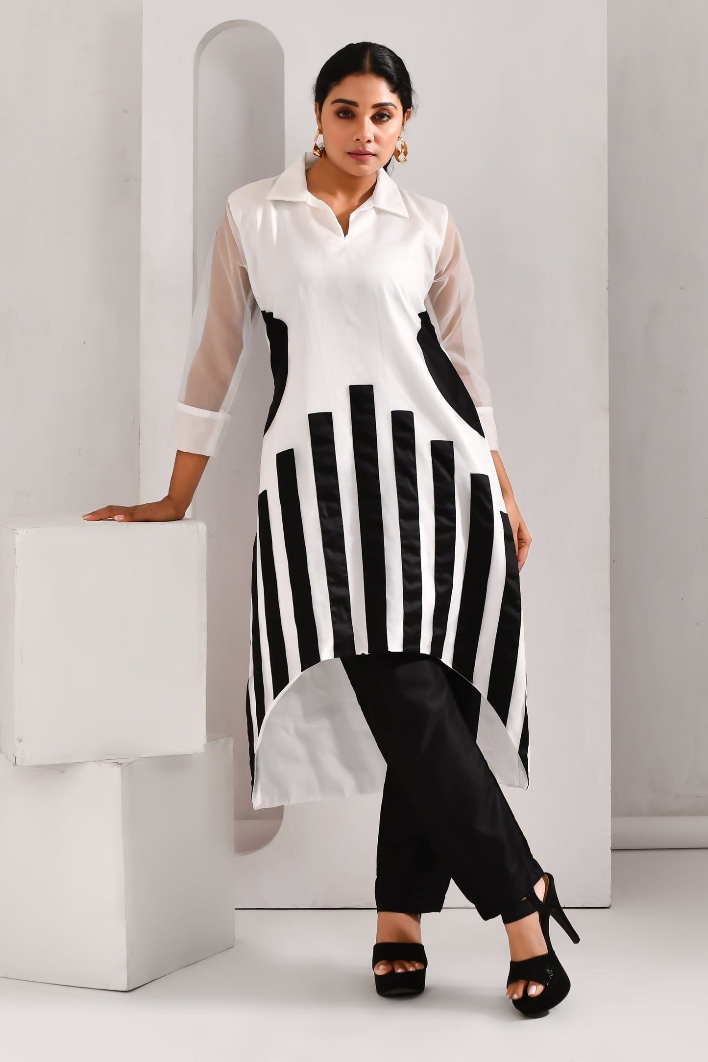 White and Black Blended Cotton & Organza Co Ord Set - Golden Muslin