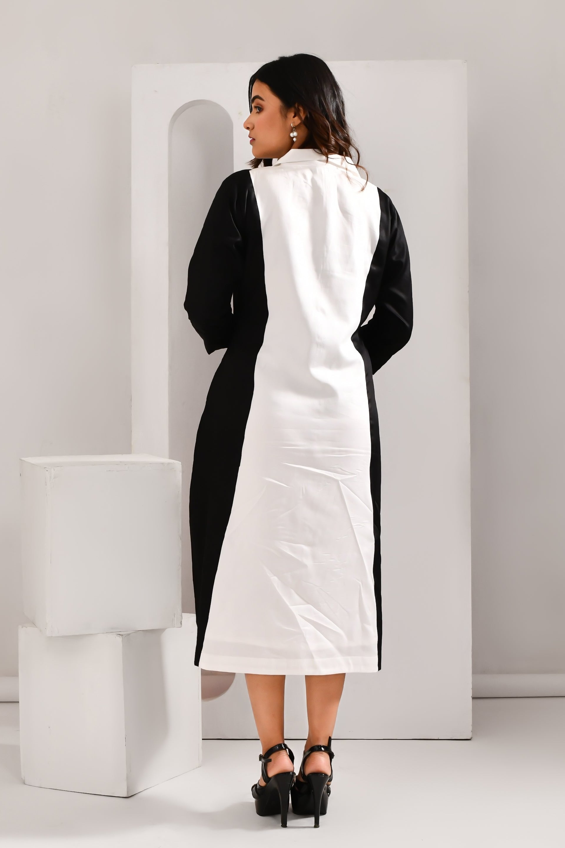 Black & White Blended Cotton Embroidered Flower Worked Dress - Golden Muslin