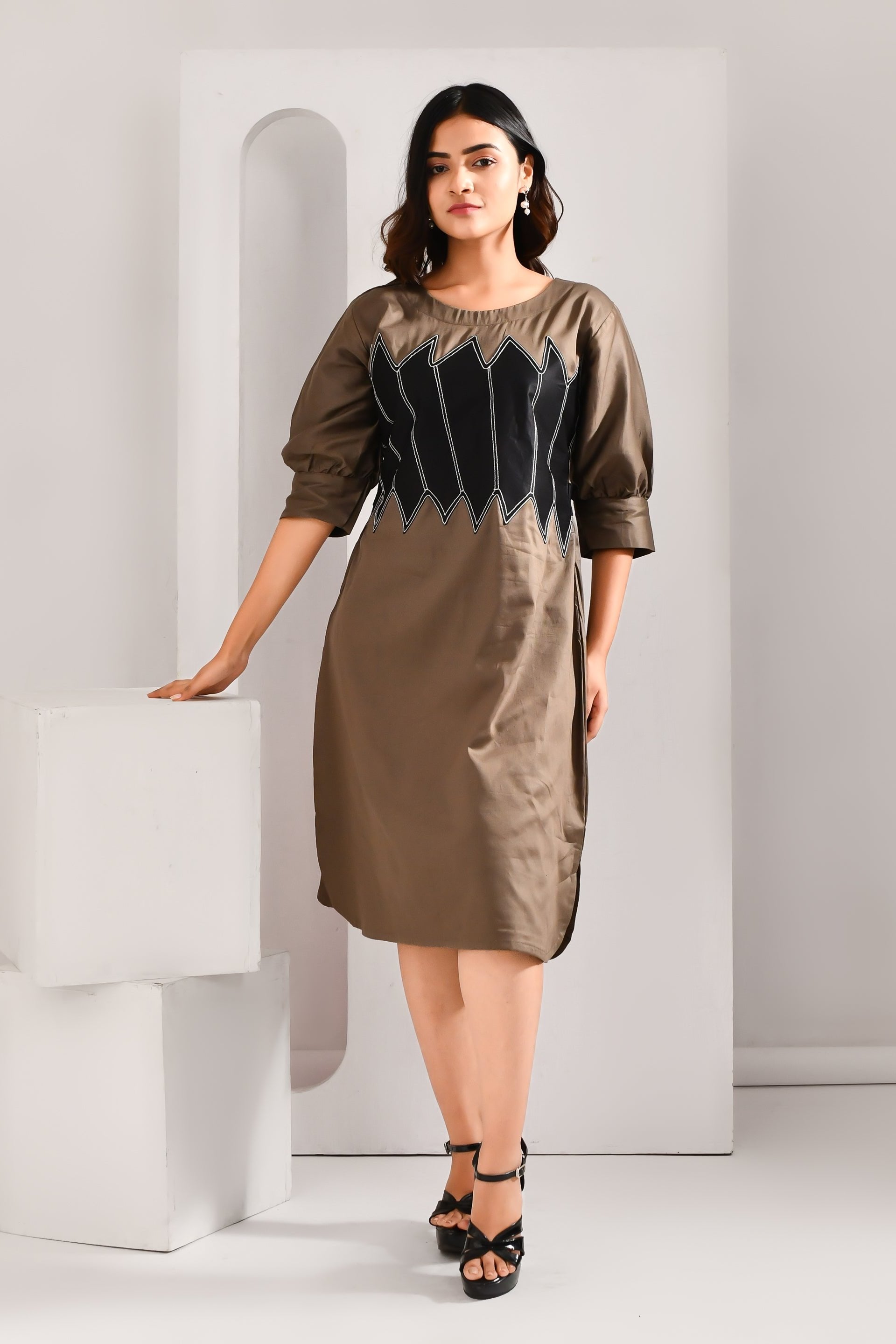 Captivating Khaki Brown & Black Blended Cotton Dress - Golden Muslin