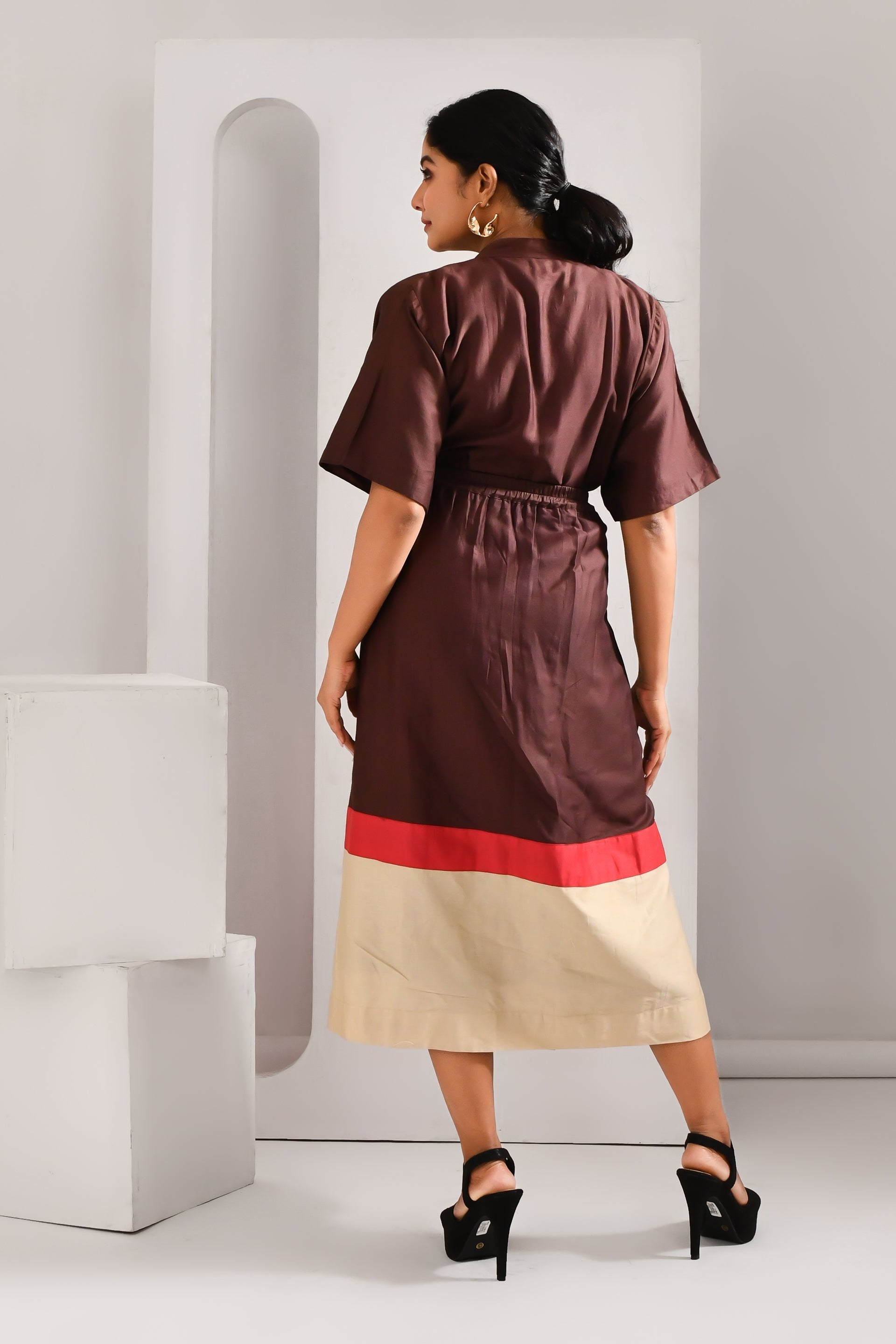 Wine Brown Blended Cotton Self Pleated Co Ord Set - Golden Muslin
