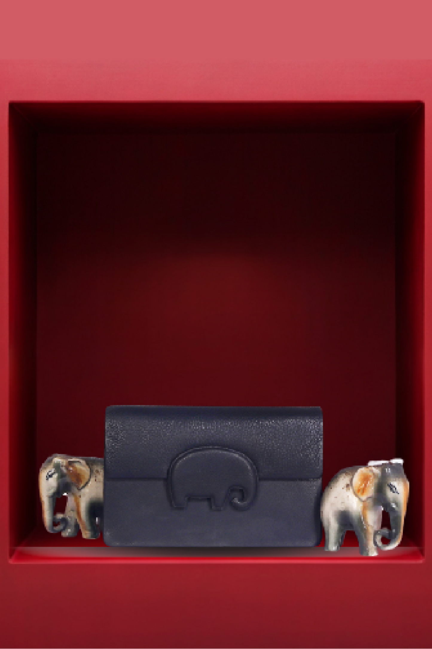 Captivating Black Mammoth Rectangle Wallet Bag