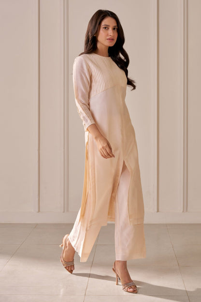 Soft Peach Embroidered Kurta